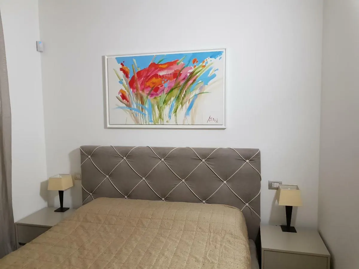 Luxury Apartments Beauty Gardens Sirmione Italy