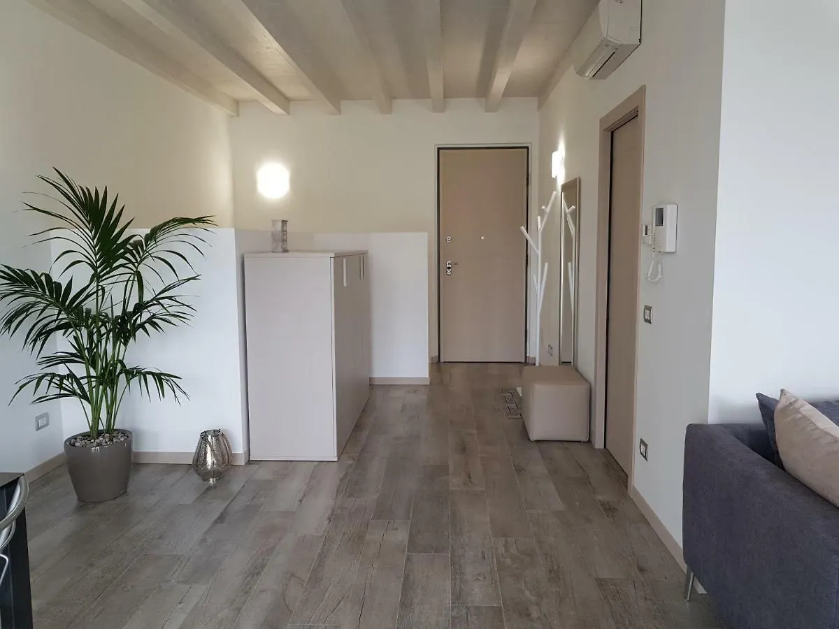 Luxury Apartments Beauty Gardens Sirmione