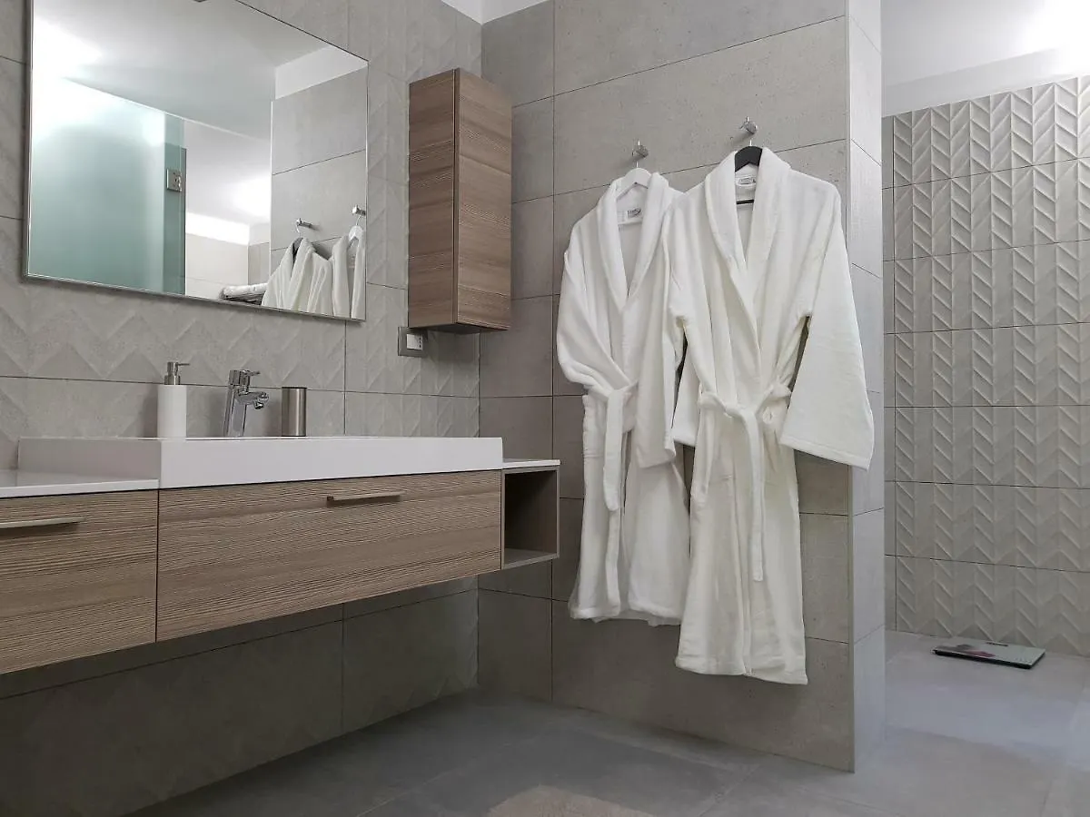Luxury Apartments Beauty Gardens Sirmione