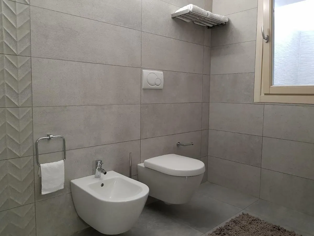 Luxury Apartments Beauty Gardens Sirmione